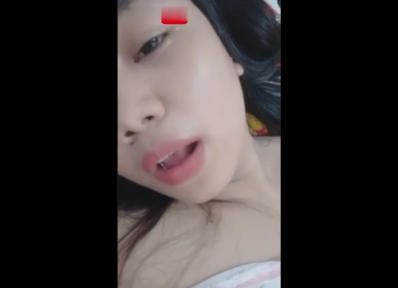 Hot Indo Viral Panggilan Dengan Orang Yang Dicintainya Membuatnya Terangsang