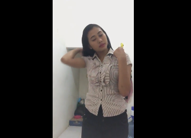 Video Indo Terbaru Gaun Itu Luruh Karena Pandangan Mahasiswi Top Global